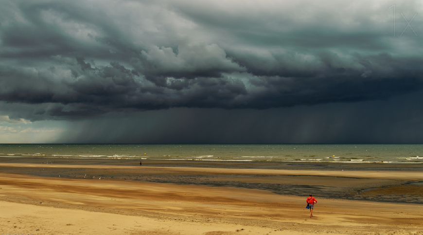 Photo courtesy of:  Stéphane Pecqueux photography https://1x.com/photo/782437/latest:user:532169